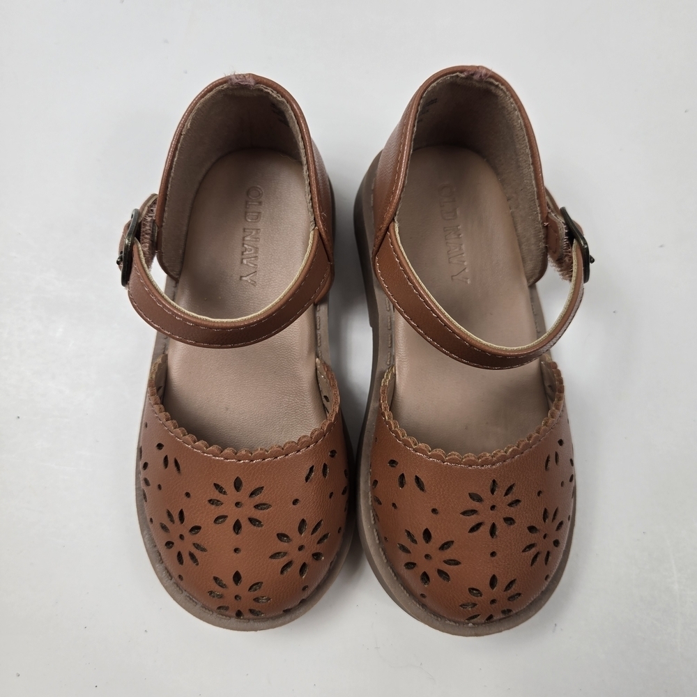 Old Navy Neurtal Brown Kids Shoes with Floral Cutouts Size 11 Minimalist - Picture 3 of 6